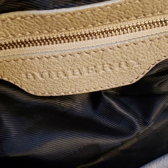 Burberry leather large tote /traveler.💯Authentic - Picture 4 of 16